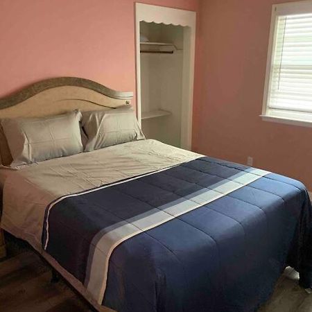 Remodeled House Minutes To Falls Attractions Villa Niagara Falls Eksteriør billede